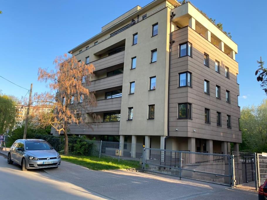 Apartamento Valley Art House & Parking Bezplatny Podziemny Kielce Exterior foto